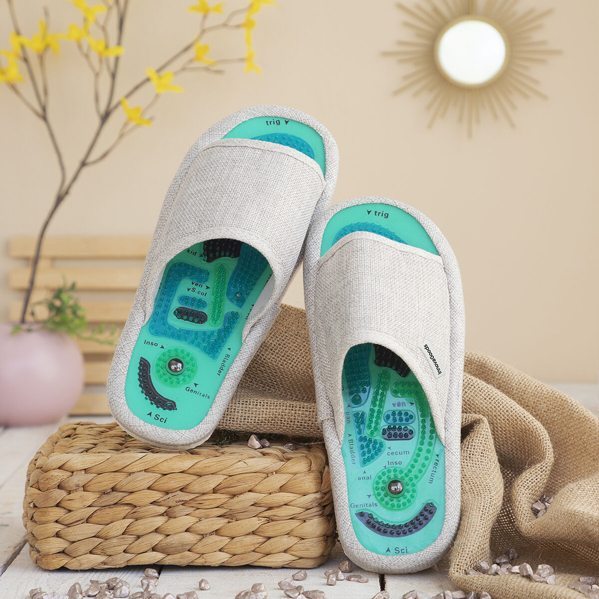 InnovaGoods Massers | Magnetic Acupressure Slippers